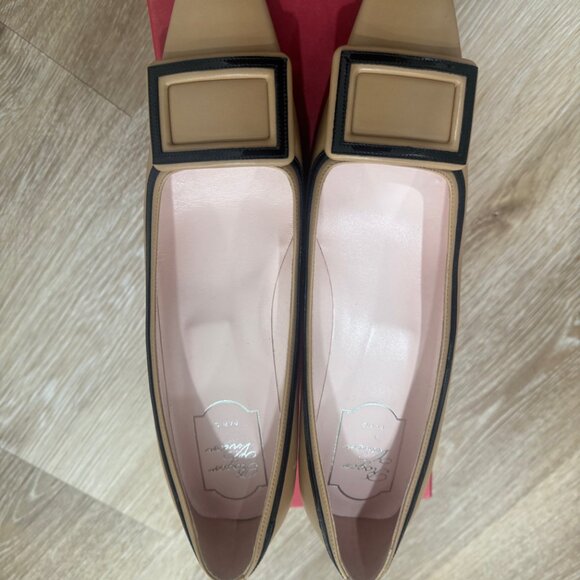 Roger Vivier Decollete Trompette 45 patent-leather pumps - Brand New, Sz 39 - Picture 5 of 5